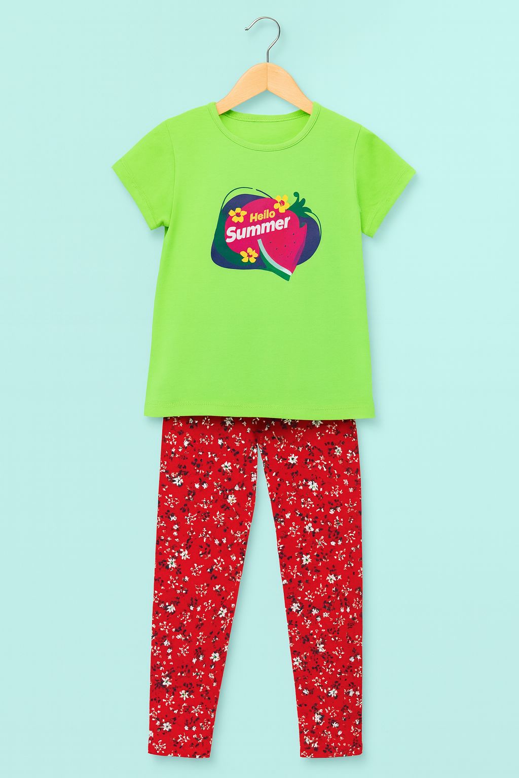 Girls Printed Green-Red Pyjama Set
