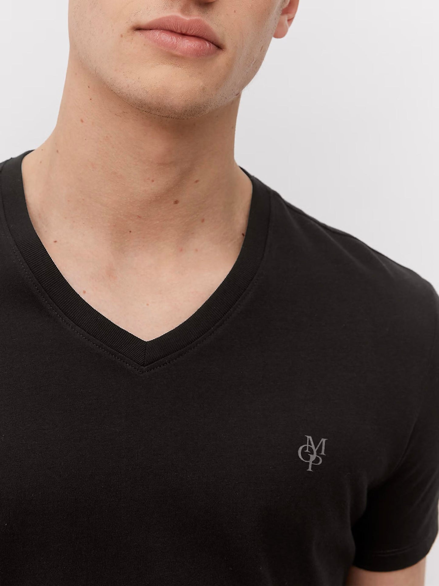 Mens Printed V Neck T-Shirts