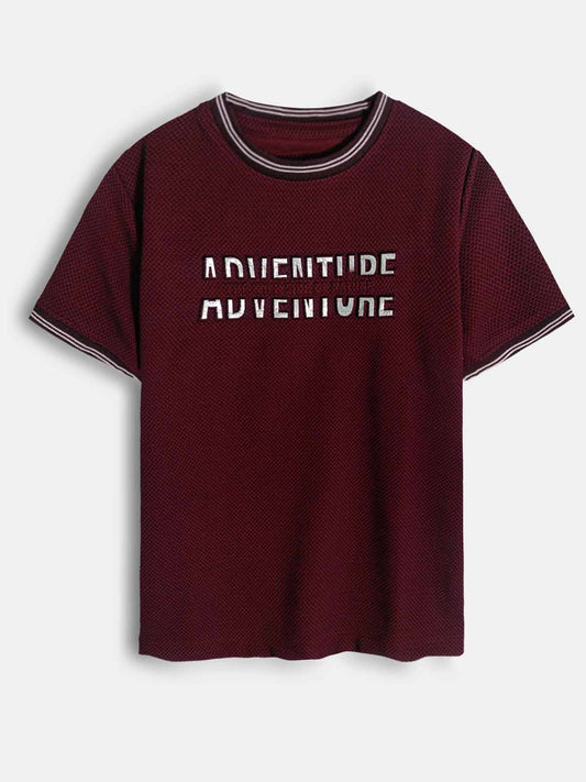 Boys Embossed Print Maroon T-Shirt
