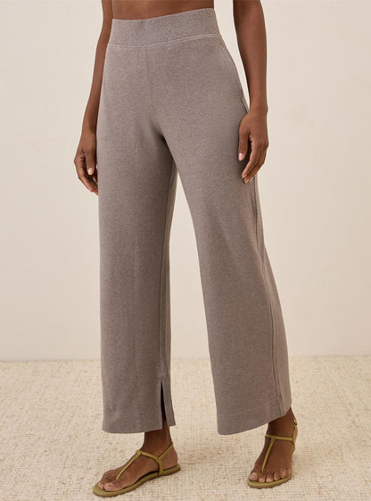 Ladies Knit Wide Leg Crop Pant Taupe
